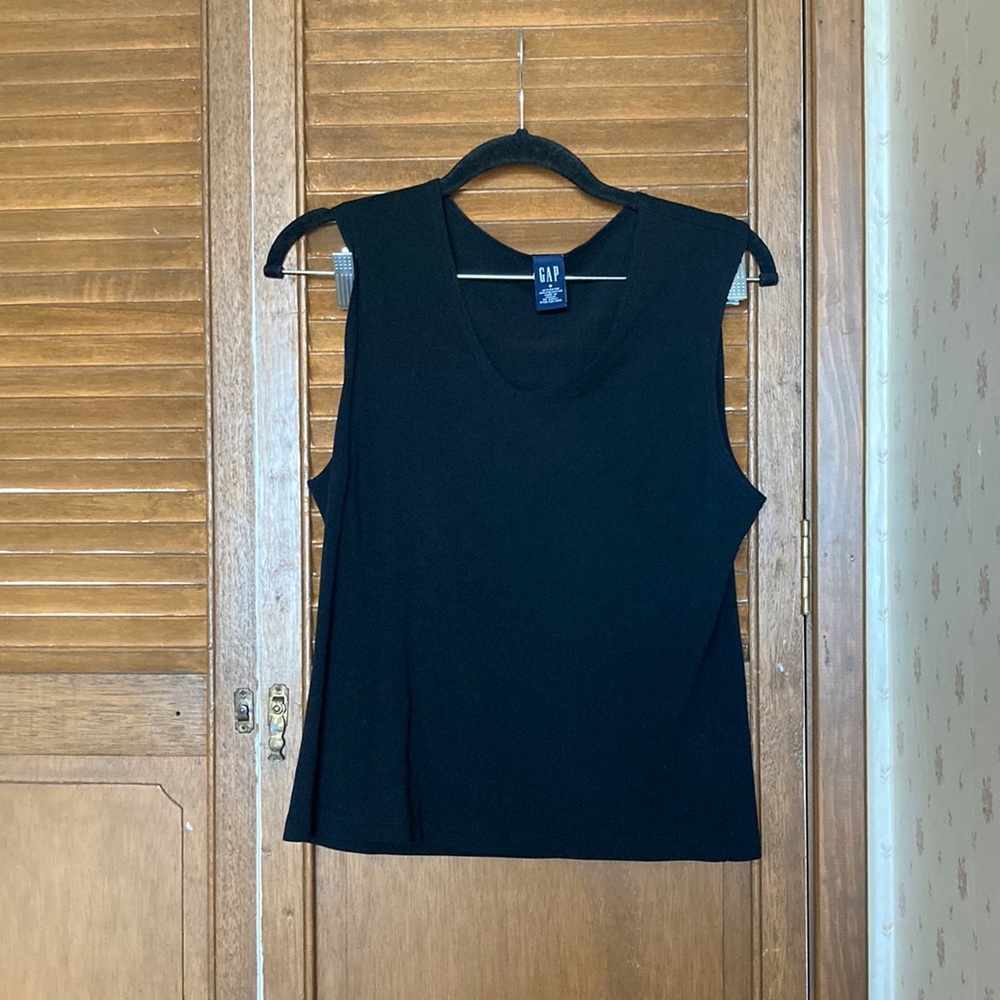 Gap Women Black Top
